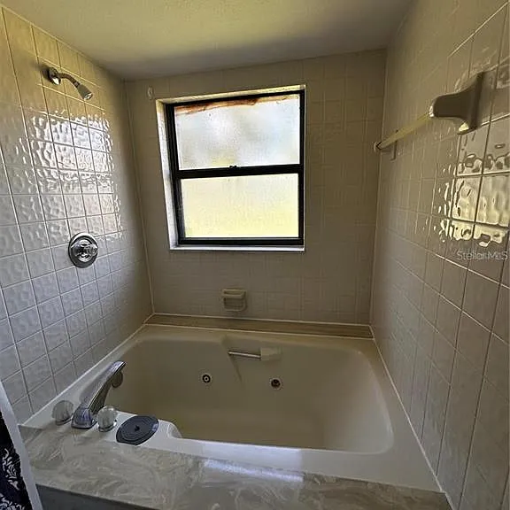 3100 S Semoran Blvd #11 — Photo 15