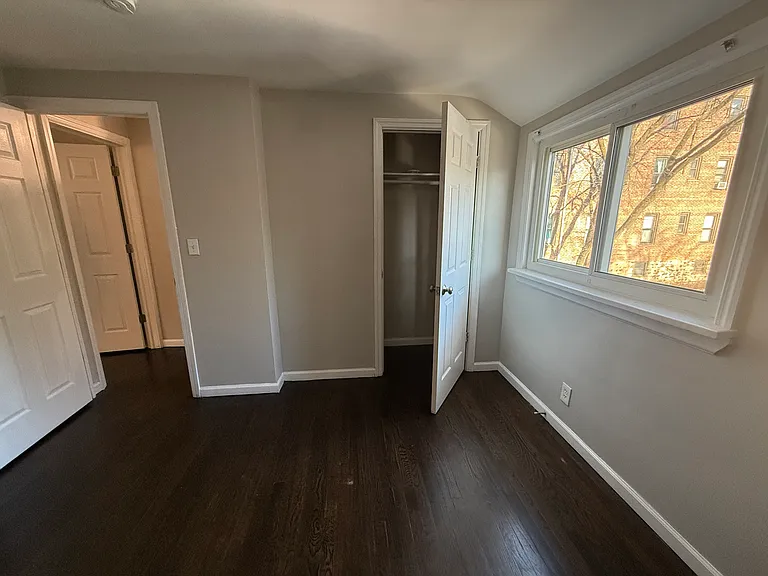 253 Bogert St #2 — Photo 5