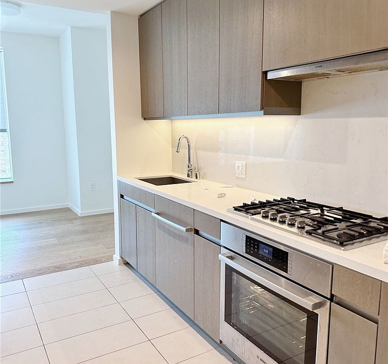 1st image of 889 Francisco St Unit 2505