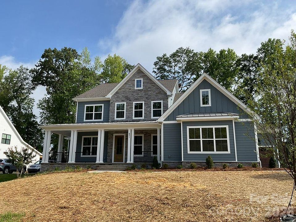 1st image of 831 Lakeforest Dr