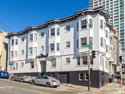 1100 Leavenworth St #3, San Francisco, CA, 94109