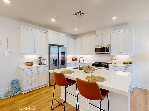 5th image of 2221 Bluegrass Way Rnch