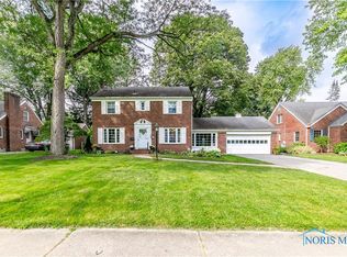 2821 Meadowwood Dr, Toledo, OH 43606