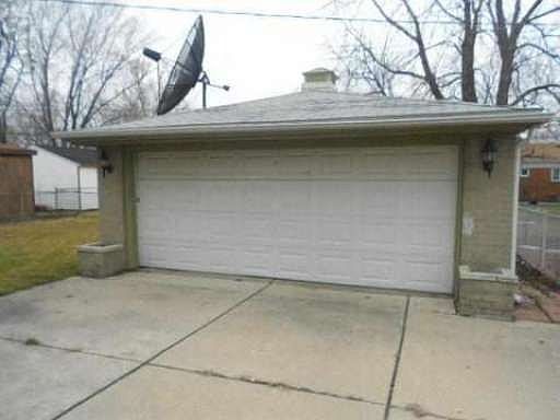 3rd image of 15635 Loreto St