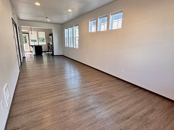 4th image of 1112 E Fairhaven Ave #1112