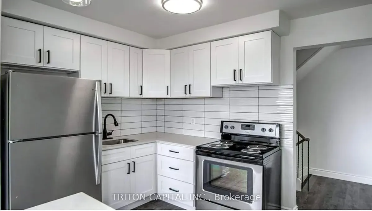 Building Photo - 145 Elinor Ave #14