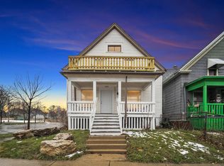 2901 N 11th St, Milwaukee, WI 53206