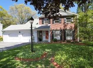 25 Hollow Ridge Rd, Needham, MA 02494