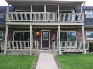 9721 Ravinia Ln APT 2E, Orland Park, IL 60462