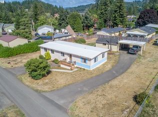 63117 Strawberry Rd, Coos Bay, OR 97420