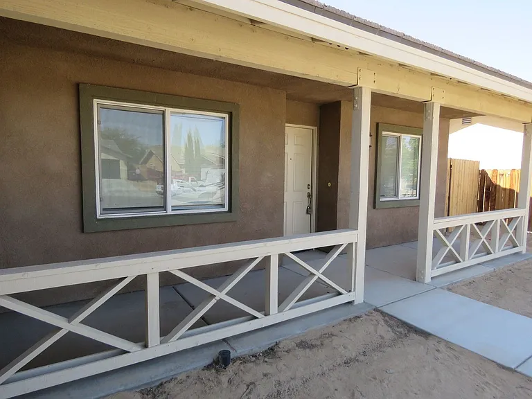 5182 Split Rock Ave — Photo 2