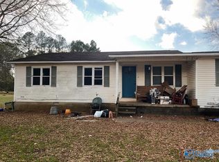 16631 Hampton Ln, Athens, AL 35611