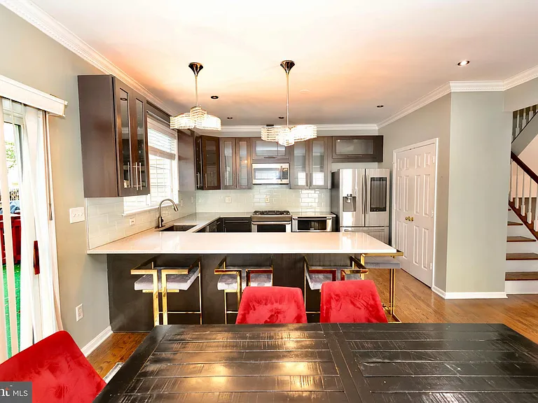 6633 Creek Point Way — Photo 26