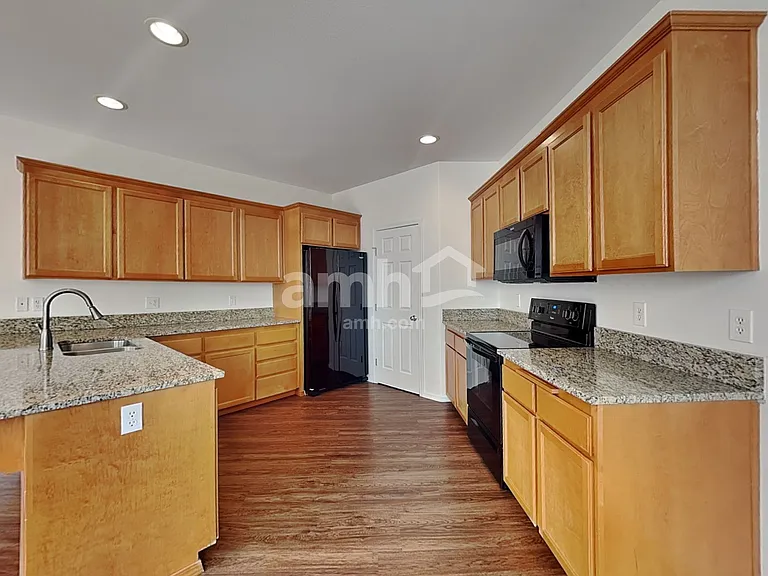 20627 73rd Avenue Ct E — Photo 3