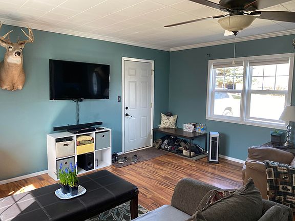 4th image of 111 W Highland Blvd