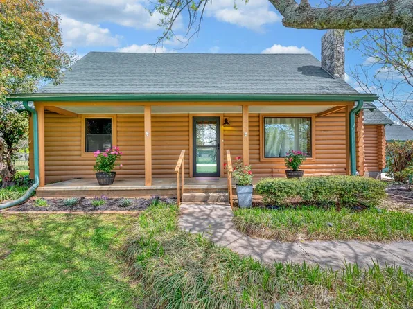 114 Quail Lake Dr W, Whitney, TX 76692