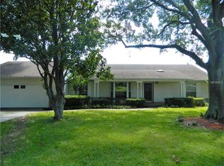 6424 Running Bear Dr, Lakeland, FL 33813