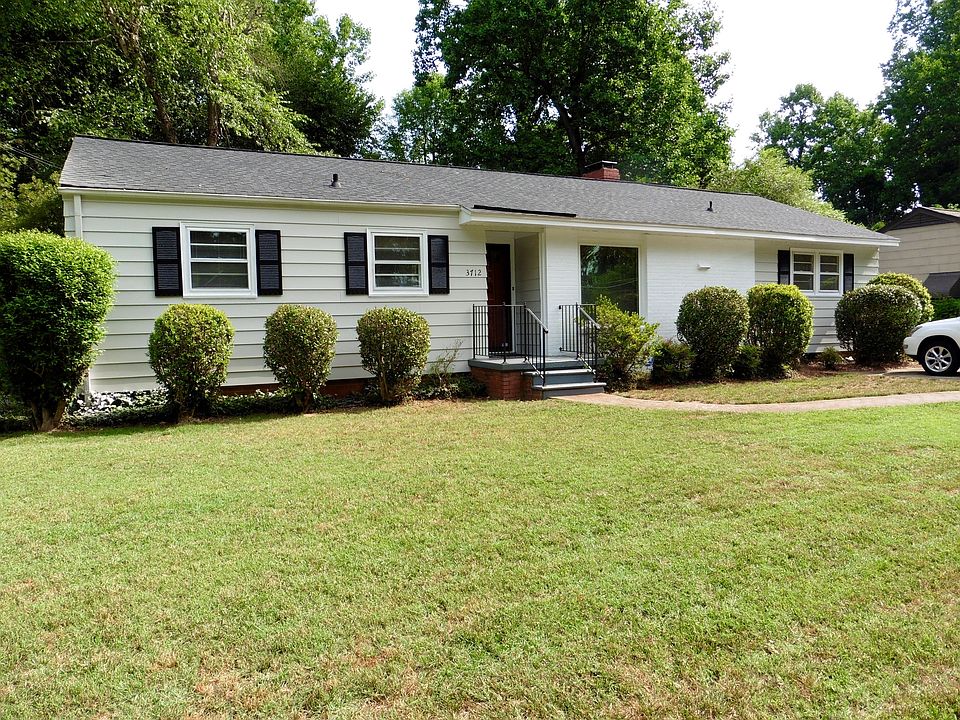 1st image of 3712 Manor Dr