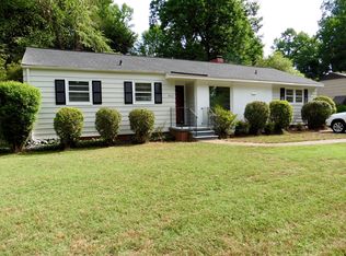 3712 Manor Dr, Greensboro, NC 27403