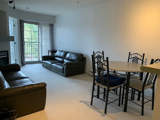 1989 Dunbar St #407 — Photo 3