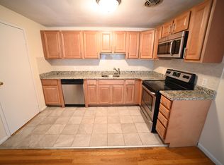 143 Babcock St APT 3, Brookline, MA 02446