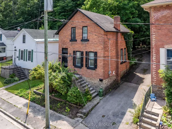 790 3rd Ave W #A, Owen Sound, ON N4K 4P3