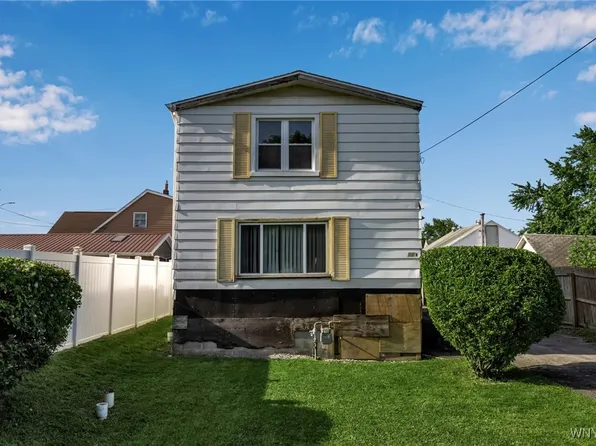 525 Buffalo Depew Blvd, Depew, NY 14043