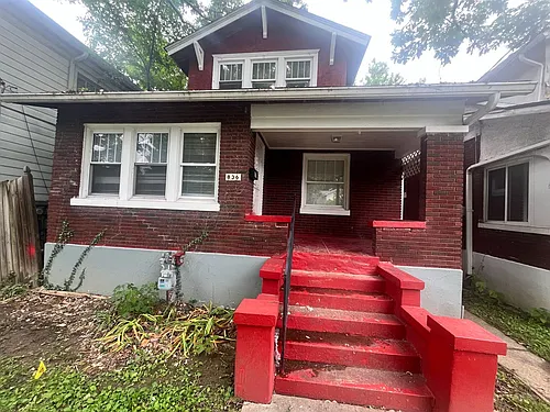 836 S 41st St Photo 1