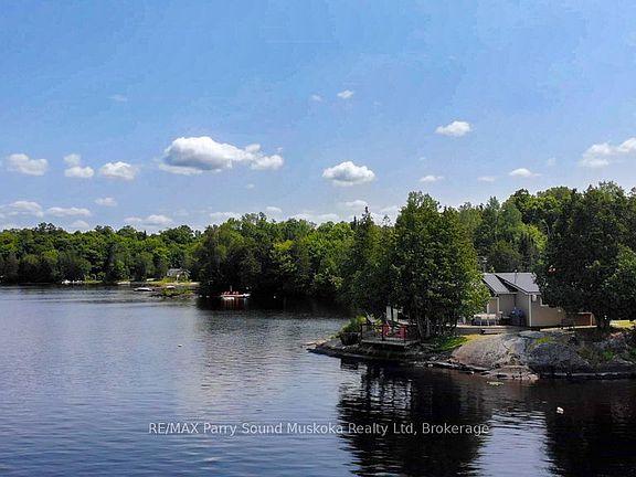 3rd image of 95 Farleys Rd