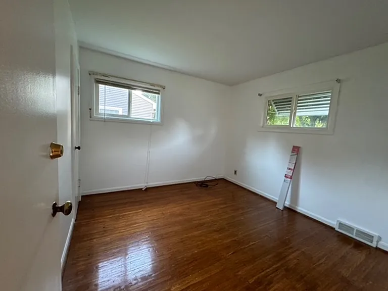 94 W Craig Hill Dr — Photo 10