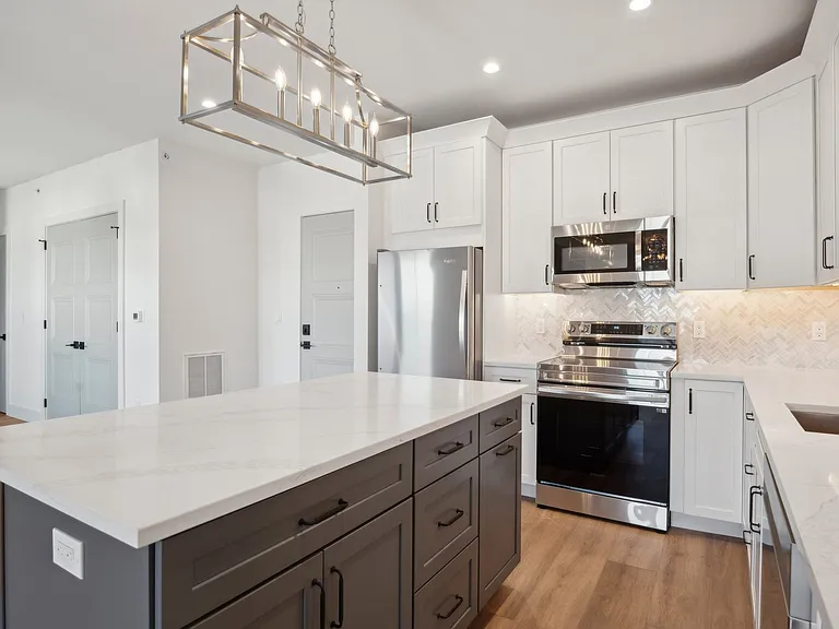 Chestnut Road Apartments — Photo 2