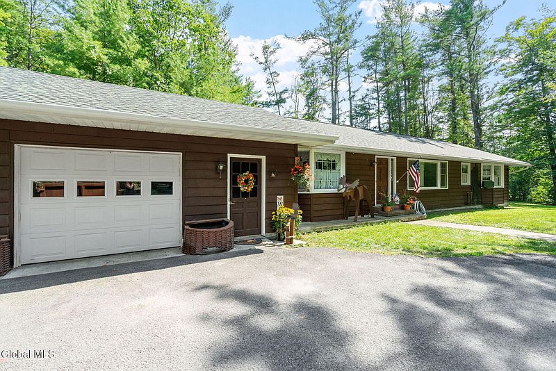 3rd image of 6575 Westfall Road