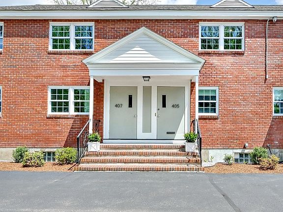 2nd image of 407 Washington St #1