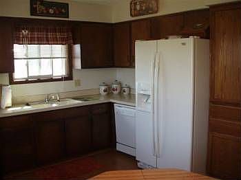 2nd image of 230 Glendale Cir