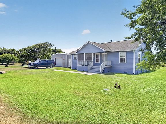 3rd image of 570 Stovall Dr