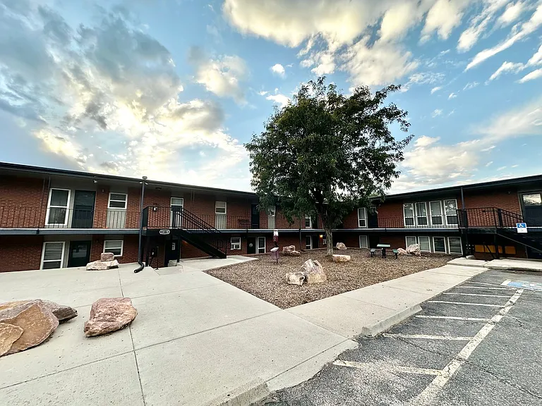 Arcadia Dell Apartments — Photo 23