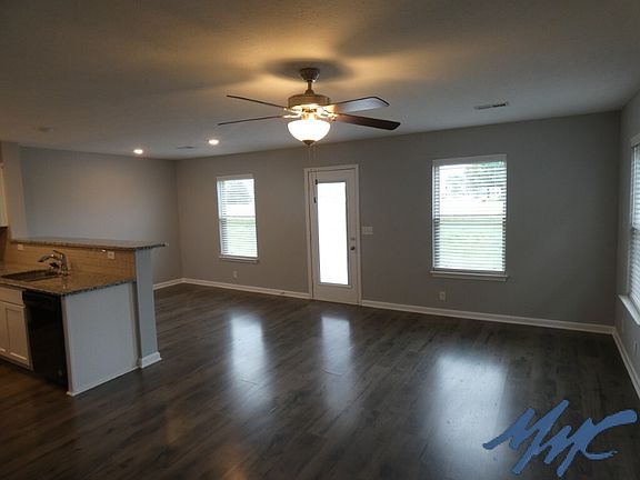5th image of 1827 Cicero Dr