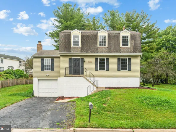 15822 Anamosa Dr, Rockville, MD 20855