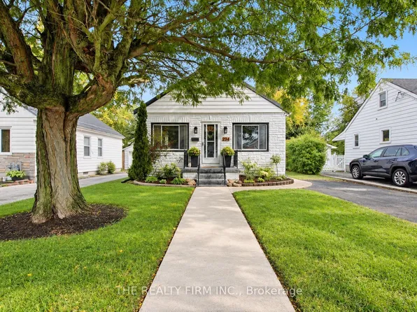 234 Saint Julien St, London, ON N5Z 2N3