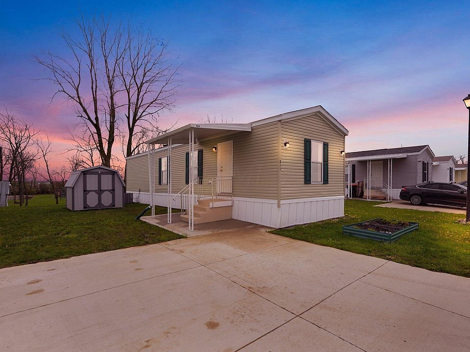 1100 Thornwood Dr Heath OH Zillow