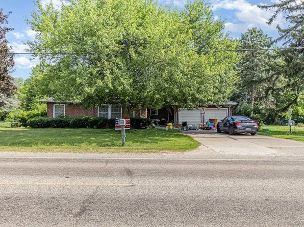 27644 Fawn River Rd, Sturgis, MI 49091