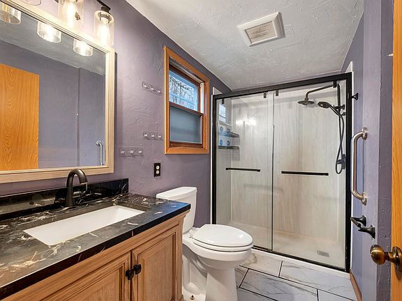 4th image of 4907 Ball Park Rd