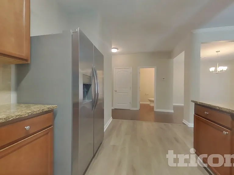 223 Madison Ave — Photo 5