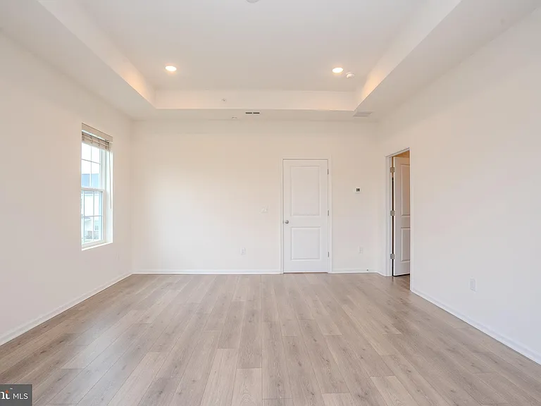 2601 American Pl — Photo 23