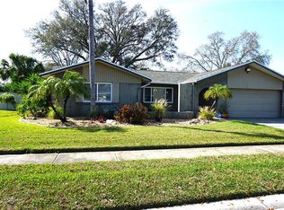 6522 Woodland Blvd N, Pinellas Park, FL 33781