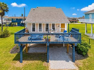 4134 Liberty Dr, Galveston, TX 77554