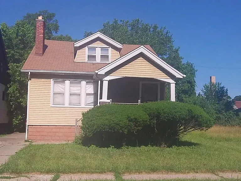 14510 Greenview Rd — Photo 1