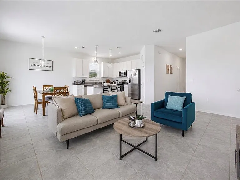 110 Inman Blvd — Photo 7