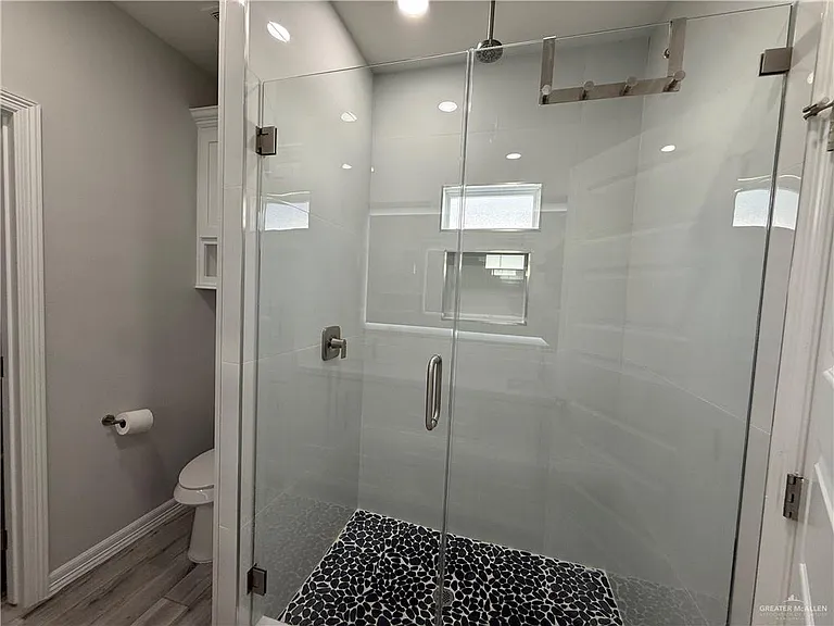 2700 E Comal Rd — Photo 14