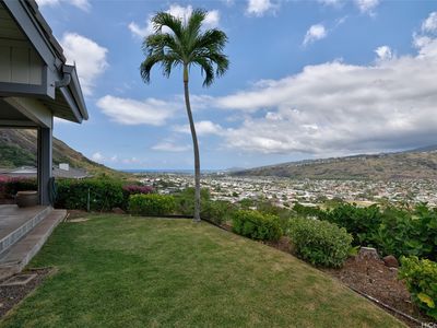 7440 Kamehame Pl, Honolulu, HI, 96825